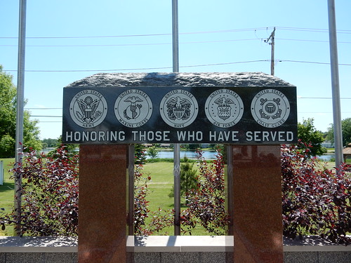 wi wisconsin hortonville veterans memorial