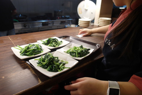 高雄松江庭吃到飽日本料理餐廳的寬敞環境與服務報導 (1)