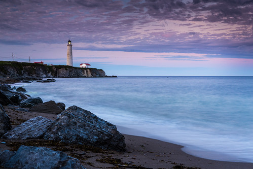 sunset portrait lighthouse canada landscape outdoor places québec gaspésie capdesrosiers