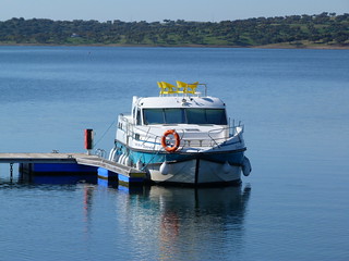 Barco-casa de Amieira Marina en el Lago Alqueva (Alentejo, Portugal)