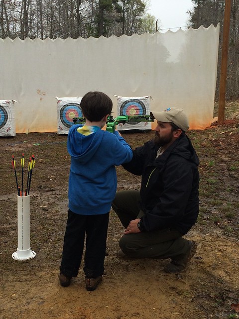 Archery lessons at Twin Lakes State Park