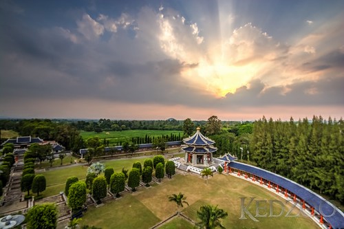 park light sunset sky sun landscape thailand temple background chinese topview pattaya evenung