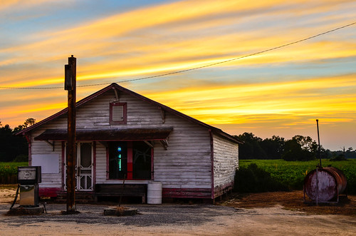 effingham south carolina anderson country store sunset countryside set sun clouds daylight day summer art lightroom nikon handheld