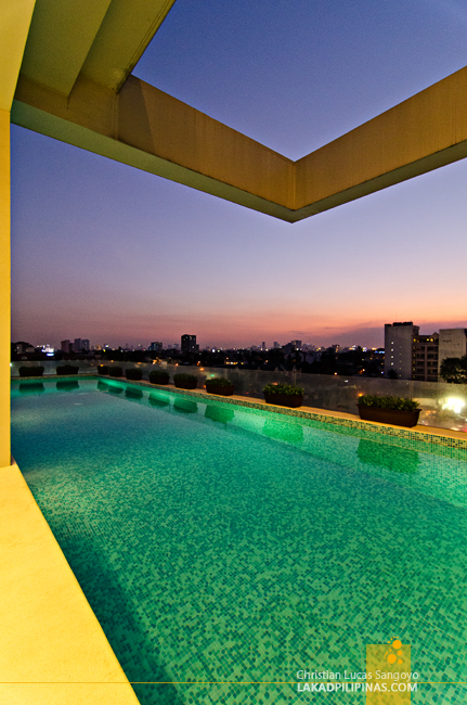 Luxent Hotel Infinity Pool Quezon City