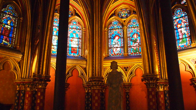 Paris La Conciergerie and La Sainte-Chapelle