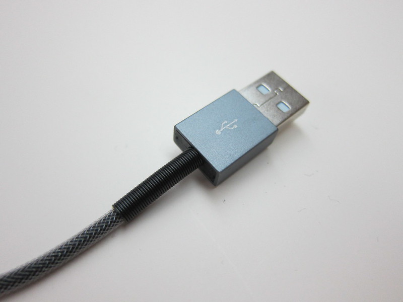MOS Spring Lightning Cable - USB Head (Back)