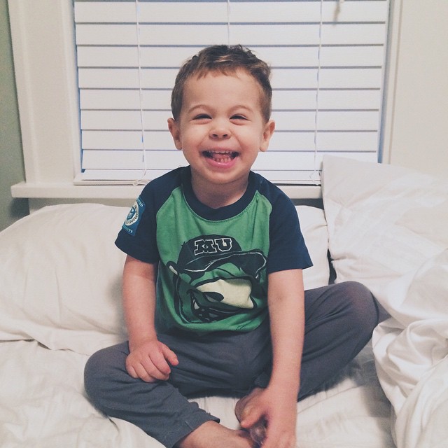 My Good Friday started off with this guy running into my room and jumping into bed. We decided to enjoy some morning laughs and giggles in bed before the little bro wakes up. Hoping your day is off to a good start too! 😄