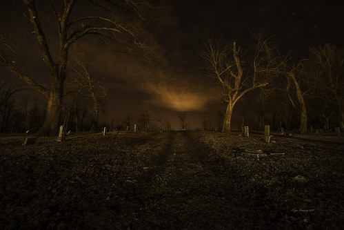 nightphotography cemetery landscapes nikon graves haunted missouri nationalgeographic hannibalmissouri oldcemeteries hannibalmo hauntedcemetery nikond800e oldbaptistcemetery