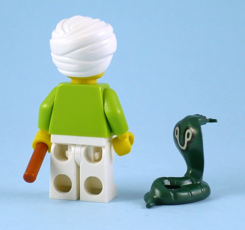 71008 Collectable Minifigures Series 13 photo 32