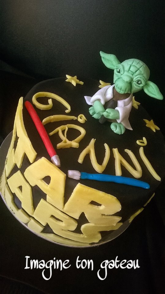 Star Wars Cake by Ma Cha