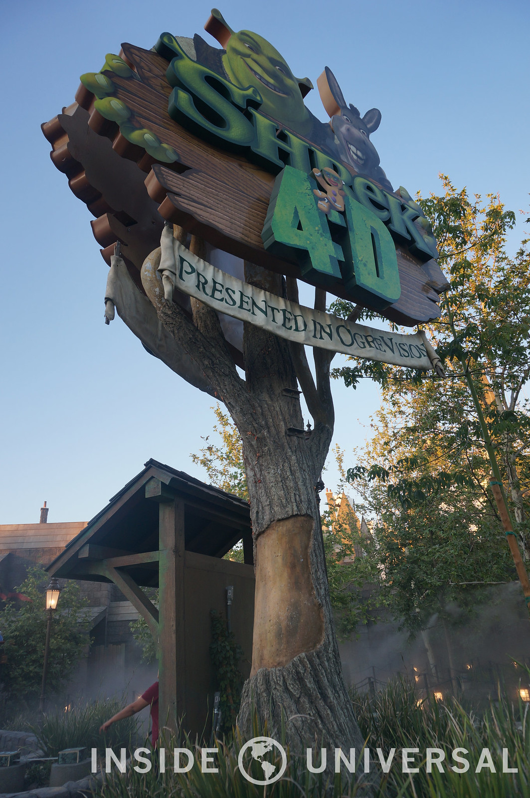 Shrek 4D Debuts New Entrance & Beautiful New Queue