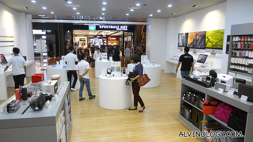 How Apple Premium Reseller Store, EpiCentre stays ahead of the game in delivering Service Excellence - Alvinology