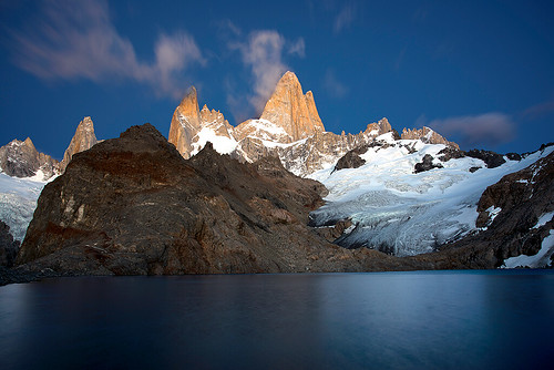 park morning blue sky patagonia mountain lake snow cold ice nature water argentina roy beautiful clouds america sunrise trekking de landscape moving los scenery colorful view south fitzroy scenic peak glacier mount national andes tres laguna fitz chalten glaciares
