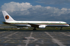Azerbaijan Airlines B757-22L VP-BBR CDG 16/06/2001