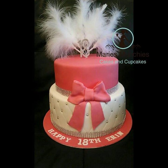 Feather Cake by Maries Munchies
