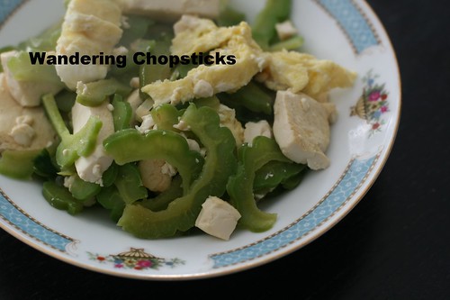 Vegetarian Goya Champuru (Okinawan Bitter Melon Stir-Fry with Tofu and Eggs) 1