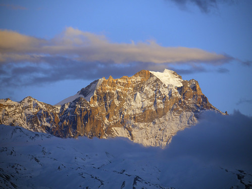 nepal mountain peak summit mustang himalaya