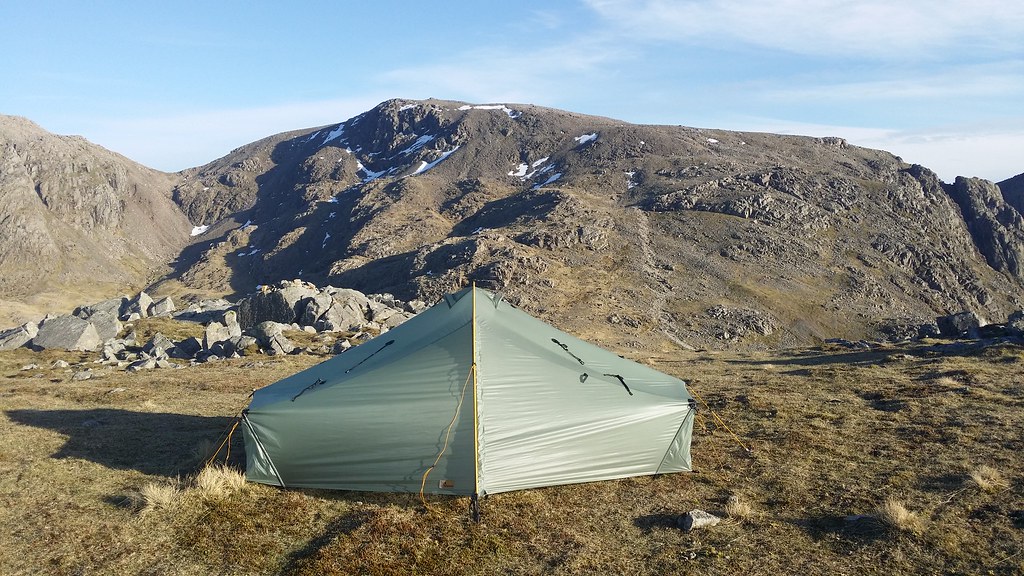 Camped on Lingmell looking up at Scafell Pike #sh
