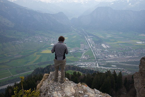 alps landscape schweiz switzerland suisse hiking rangefinder local mp alpen svizzera rheintal homeboy wanderung 2015 graubünden grisons svizra myswitzerland summiluxm leicam prättigau landquart grischun pizalun 35mmf14asph 35lux einheimischer 150425 35mmf14asphfle typ240 ©toniv m2402931