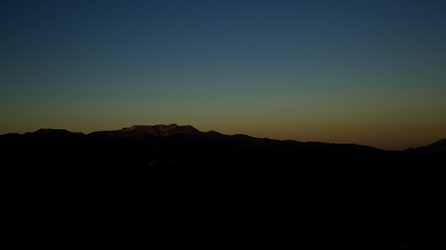 mountain mountaintop sunset dusk blue yellow orange black shadow terminillo rieti italy canon 5d markiii 24105mm