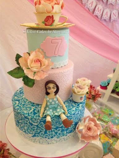 Amanda's 7th Birthday Cake, Handmade by Laura Fermo of Velvet Cakes by Stagemom