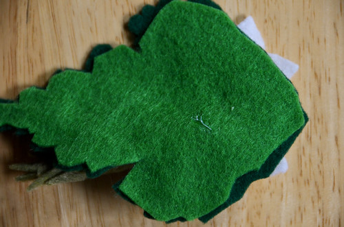 Secure thread on back of leaf