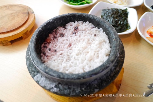Blog//2015.03.31韓國自由行Day1-新村石磨豆腐鍋