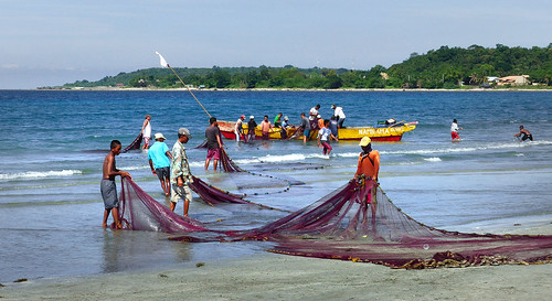 fishermenphilippines lumixfz200 fishing netting publicdomaindedicationcc0 geotagged freephotos panasonic fz200