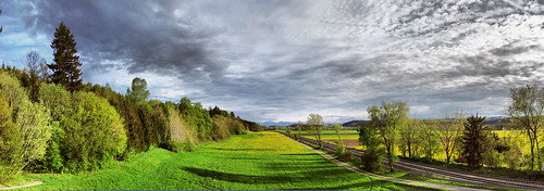 panorama green clouds train germany bayern deutschland bavaria spring wolken railway bahn gleise frühling gog kaufbeuren