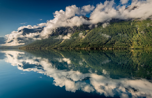 travel blue light sky panorama white lake mountains color reflection green nature water weather norway clouds landscape nikon outdoor hiking no wideangle adventure fjord lordoftherings nikkor ultrawide hdr tolkien d800 rivendell sognogfjordane lovatnet bruchtal 1635mmf4