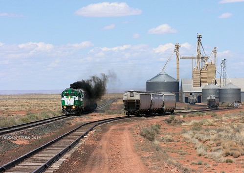 arizona clouds train locomotive holbrook exhaust pigfarm freighttrain alco c424 apacherailway