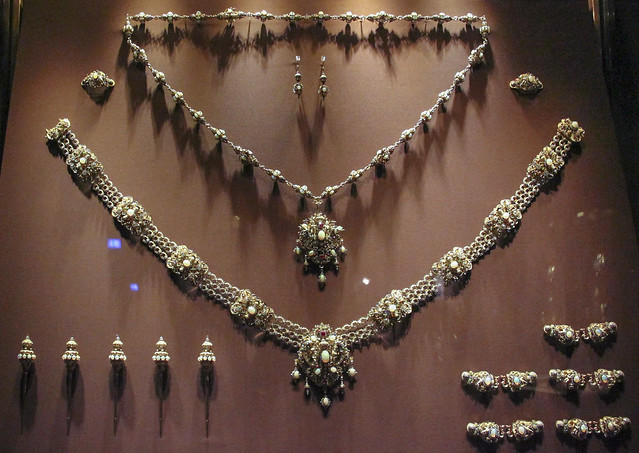 Hungarian Opal Jewellery