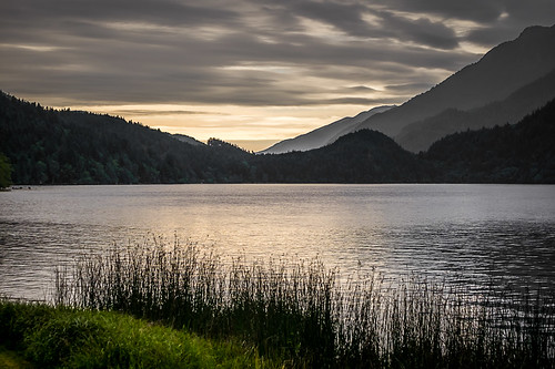 lakecrescent olympicnationalpark clouds mountains lake sunrise