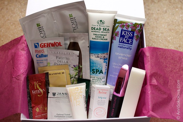 09 Makeup Beauty Box May 2015