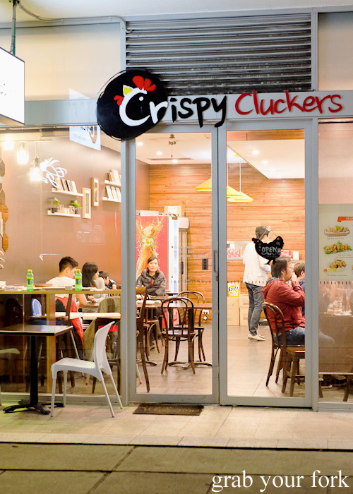 Crispy Cluckers, Newington