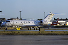 Z) TAG Aviation Asia Global 6000 VP-CLY LIS 24/05/2014