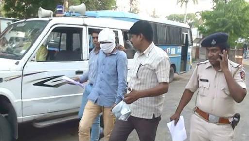 Shrikant Bhosale arrested by Nanded police (Photo courtesy : Aurangabadtimes)