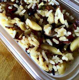 Wild rice blend with cranberries almonds and mushrooms #lunch #healthy