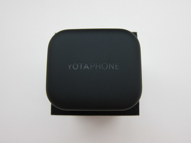 YotaPhone 2 - Power Adapter