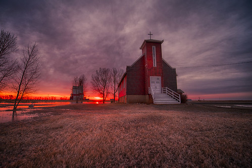canada church sunrise easter photography dawn nikon saskatchewan monring ianmcgregor ianmcgregorphotographycom