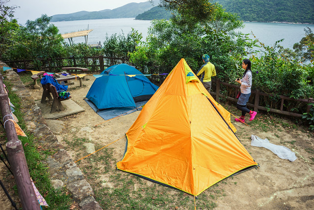 Wong Shek Camping / 黃石營地