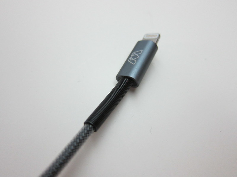 MOS Spring Lightning Cable - Lightning Head (Front)