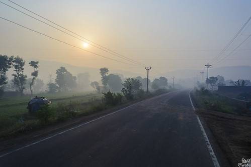 road morning sun india fog sunrise way foggy rainy wires pune 2015