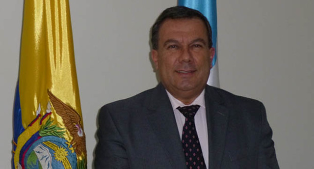 Embajador-Galo-Andrés-Yepez-Holguín