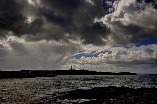 light sky cloud lighthouse weather scotland argyll islay portnahaven 24120f4
