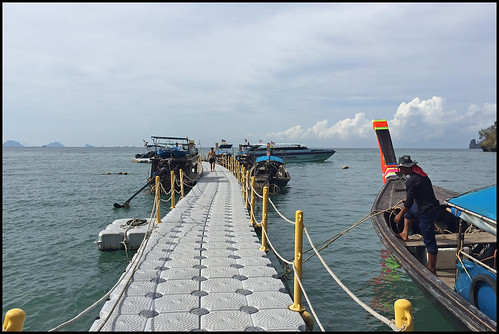 Floating Pier at Koh Hong