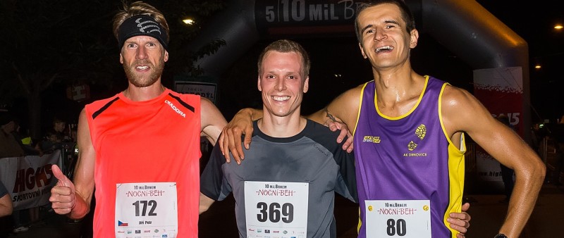 Noční běh 5|10 mil Brnem má napotřetí nové vítěze