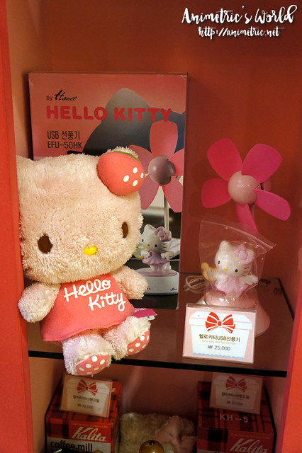 Hello Kitty Cafe Seoul