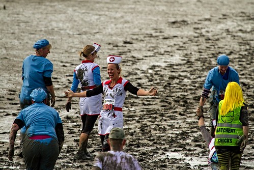 costumes beach canon river fun mud run event doctors nurses taranaki tegel mudrun newplymouth ef100400l urenui jimjiraffe nakirunamuck