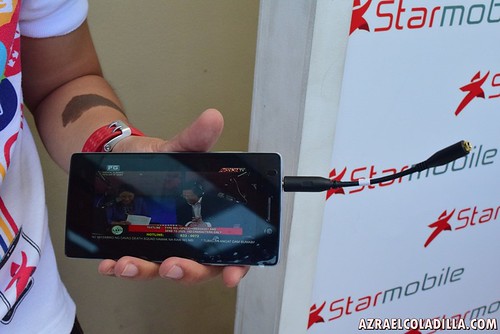 Starmobile quad core smartphones with digital tv signal